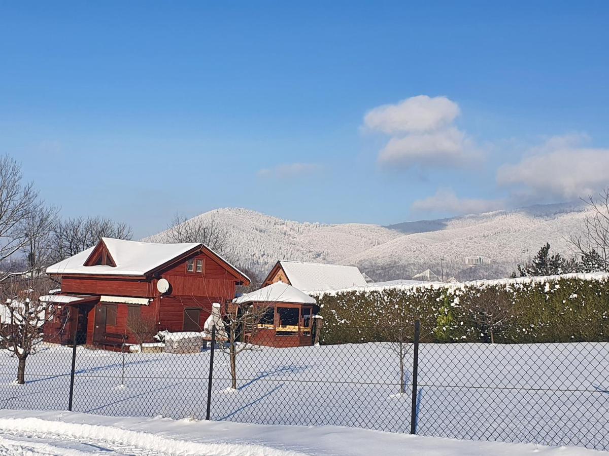 Domek Pod Krolowem อุสทรอน ภายนอก รูปภาพ