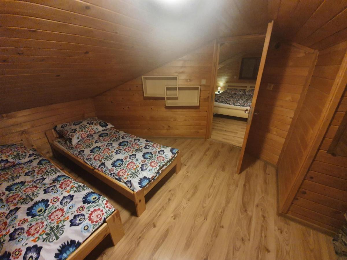 Domek Pod Krolowem อุสทรอน ภายนอก รูปภาพ