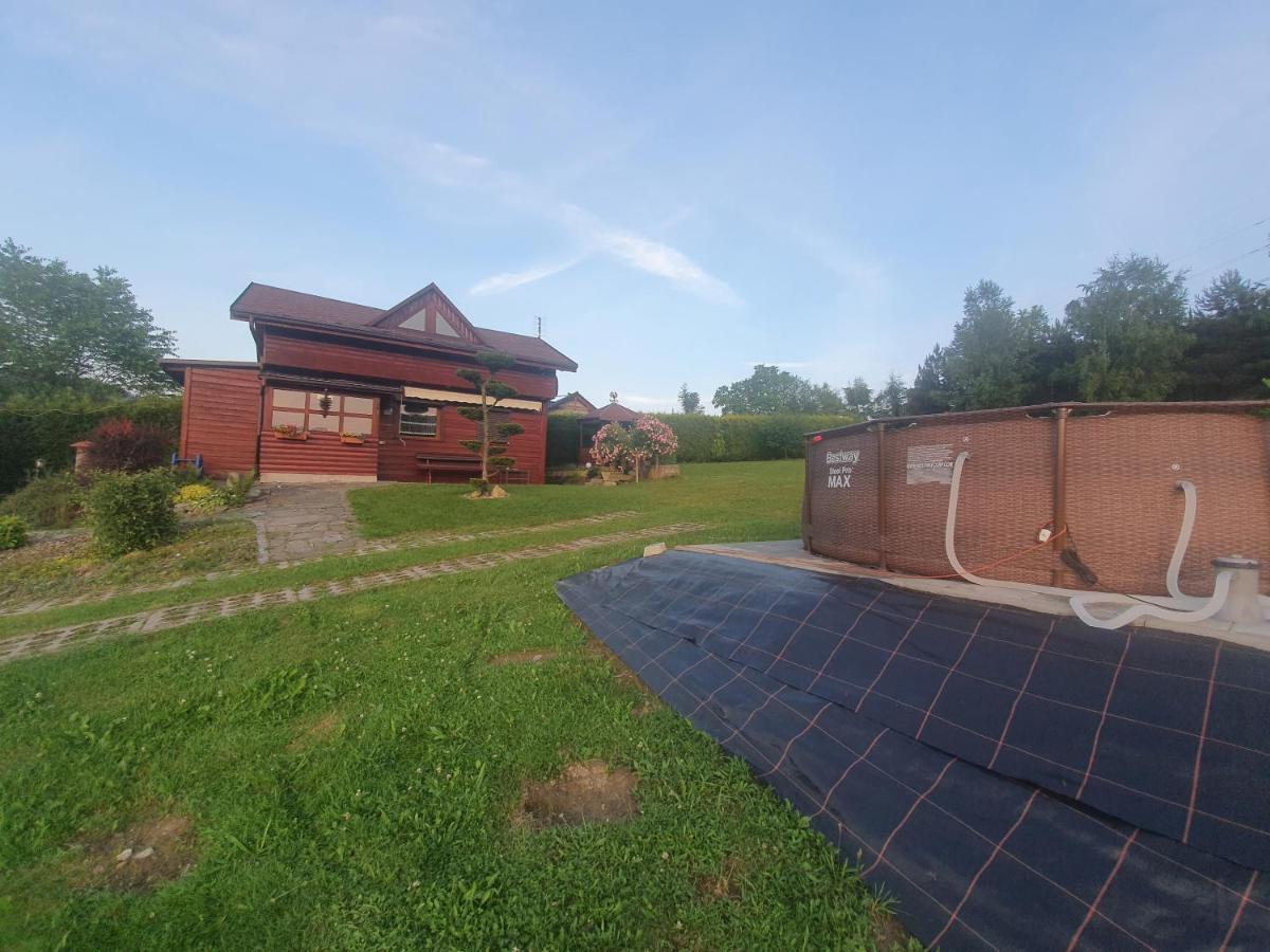 Domek Pod Krolowem อุสทรอน ภายนอก รูปภาพ