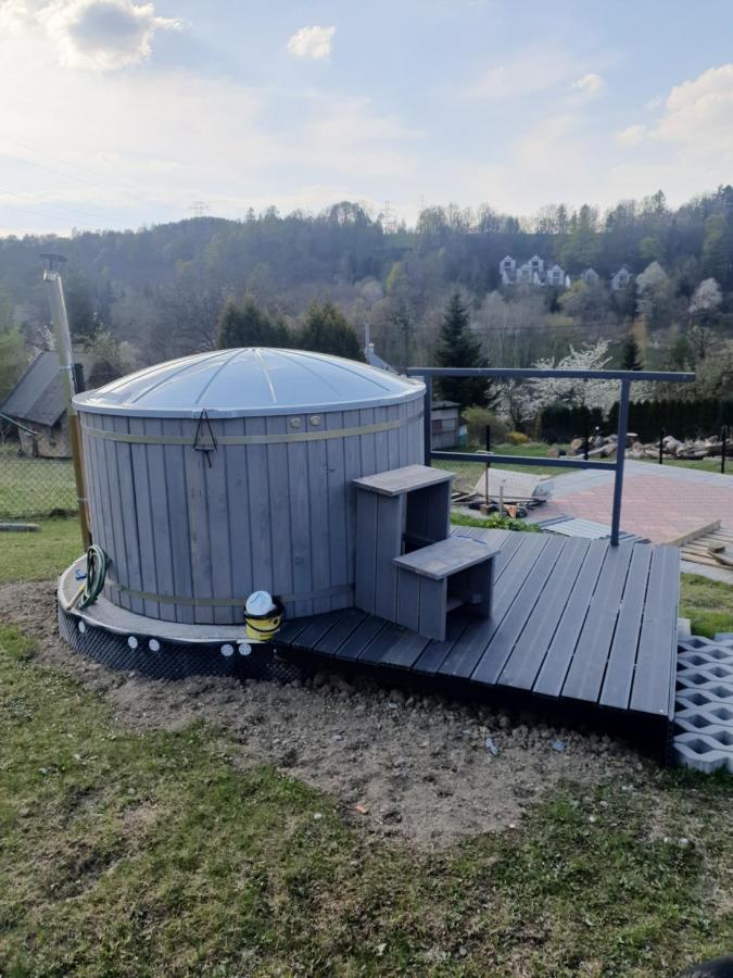 Domek Pod Krolowem อุสทรอน ภายนอก รูปภาพ